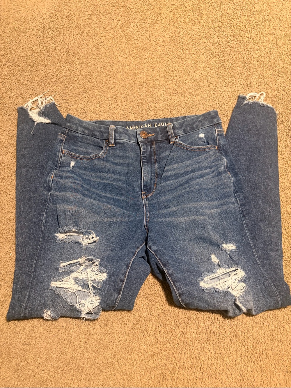 American Eagle Outfitters Women's Distressed Dark Blue Skinny Jeans